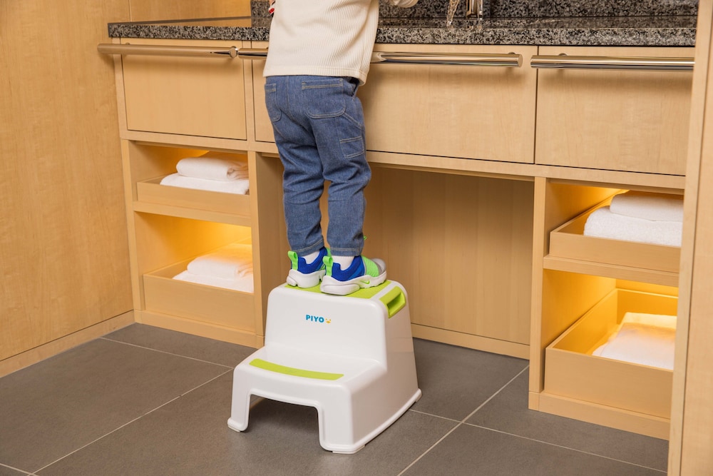 プレミアコーナーツイン, エキストラベッド付, 禁煙 客室の設備とサービス5 | ザ・キャピトルホテル 東急