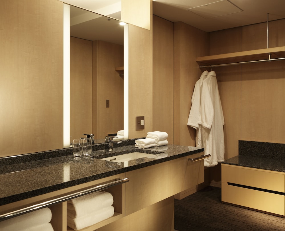 デラックスキング, 禁煙 バスルーム0 | ザ・キャピトルホテル 東急