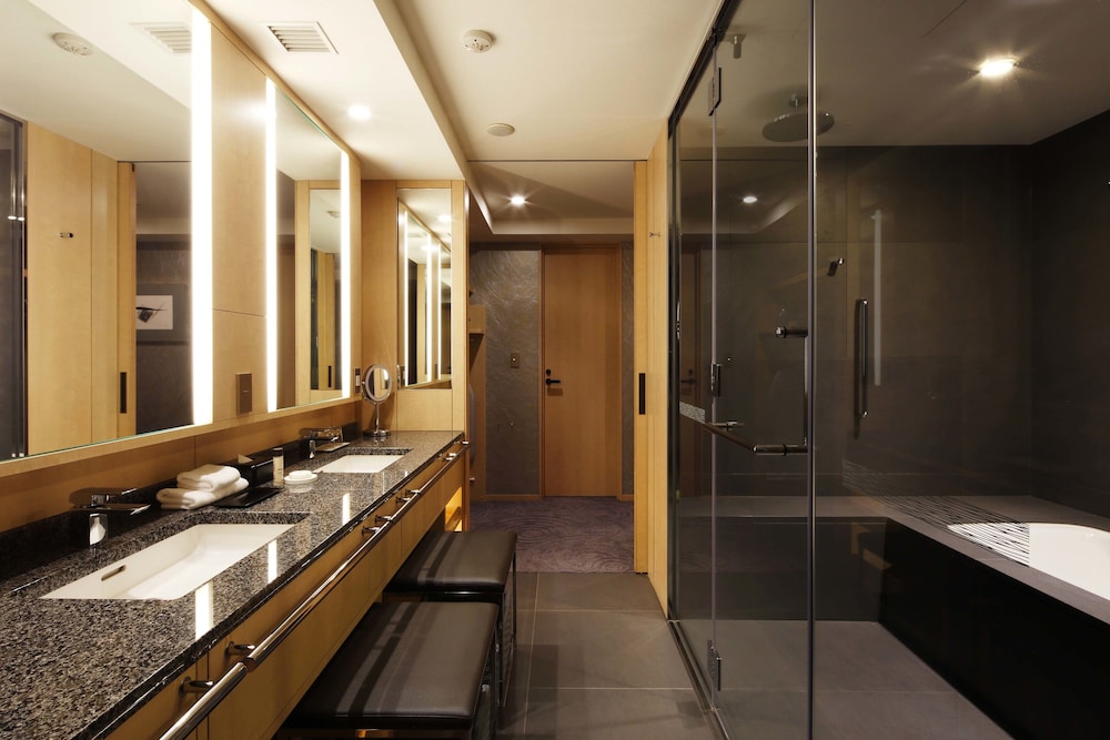 プレミアキング, 禁煙 バスルーム1 | ザ・キャピトルホテル 東急