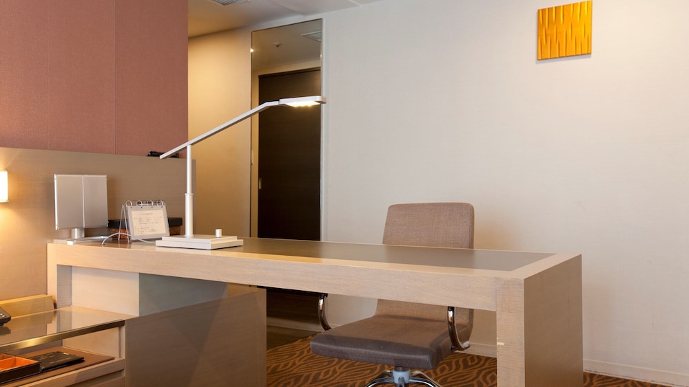 コーナーダブルルーム 禁煙 客室1 | ホテルサードニクス東京