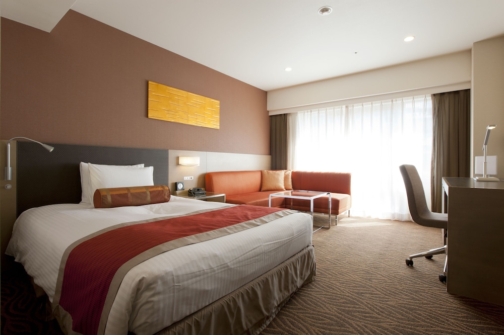 サードニクスダブルルーム 禁煙 L字ソファ完備 | ホテルサードニクス東京