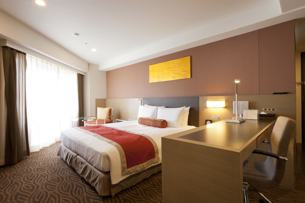 コーナーダブルルーム 禁煙 | ホテルサードニクス東京