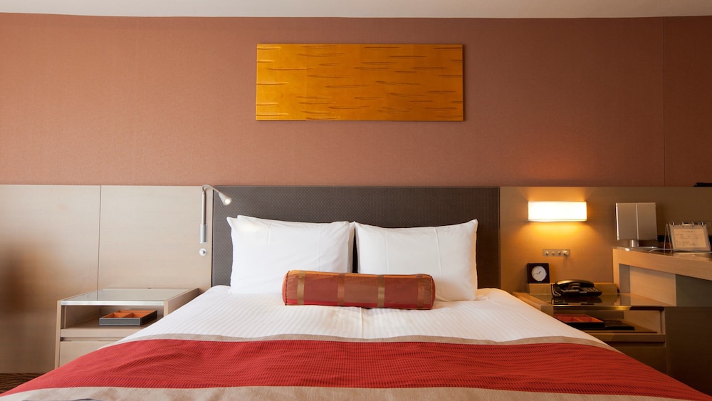 コーナーダブルルーム 禁煙 客室2 | ホテルサードニクス東京