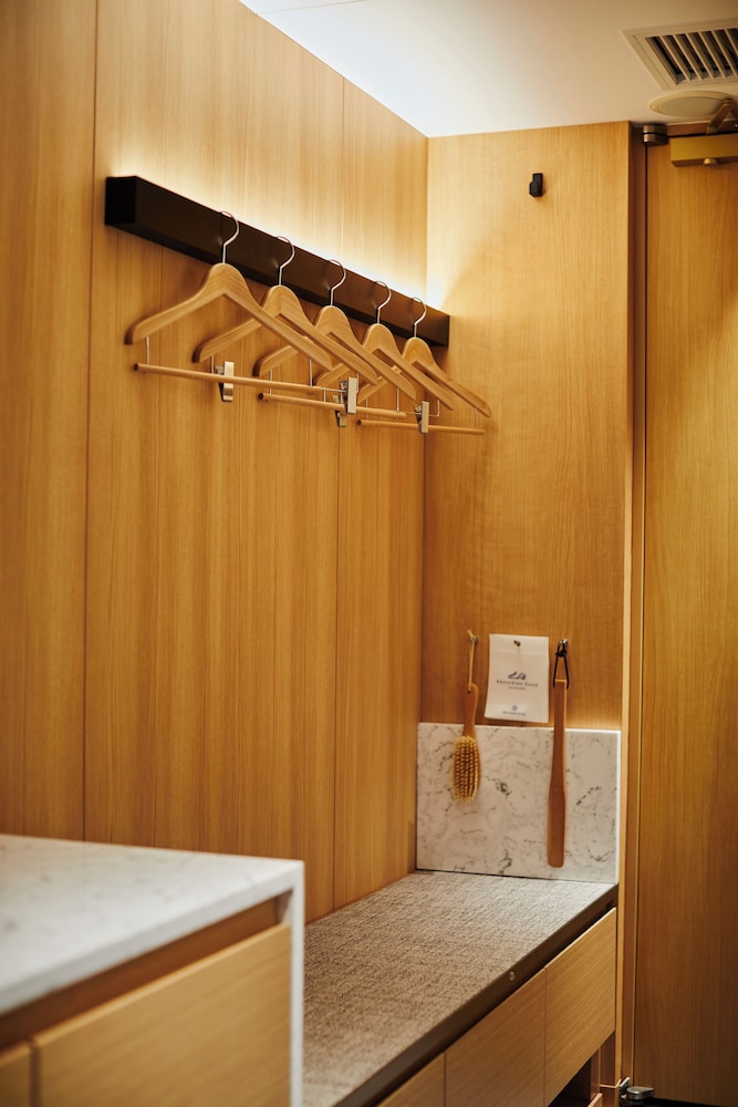 スタンダード プラス ツインルーム 客室2 | 京王プラザホテル