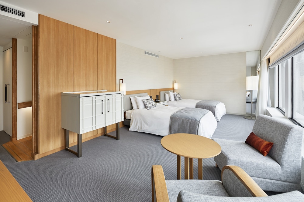 ラクジュアリー デラックス ツイン 禁煙 (ユニバーサルデザイン) 客室2 | 京王プラザホテル