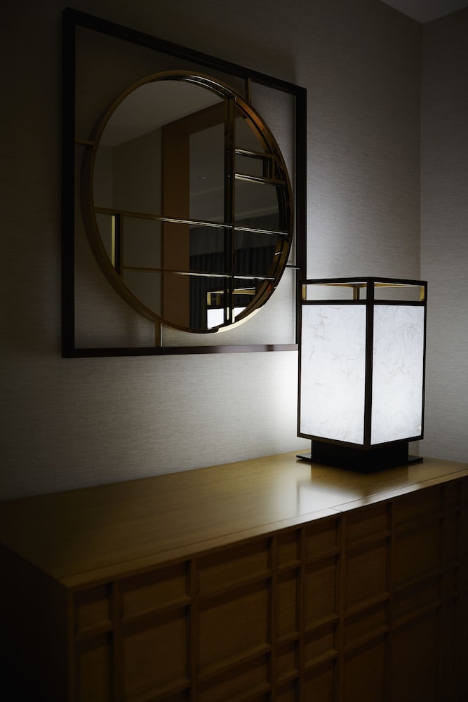 プレミアグラン - スイート・ツイン (禁煙) クラブラウンジ朝食&アクセス付き 客室4 | 京王プラザホテル