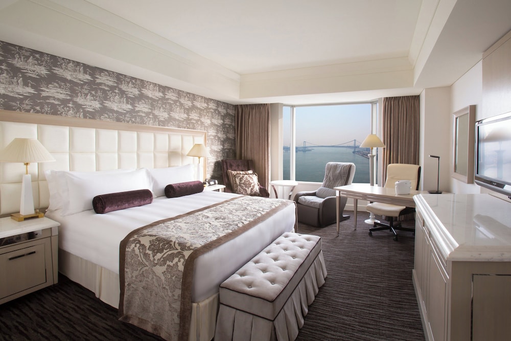 クラシック ルーム キングベッド 1 台 ベイビュー (High Floor) | ホテル インターコンチネンタル 東京ベイ by IHG