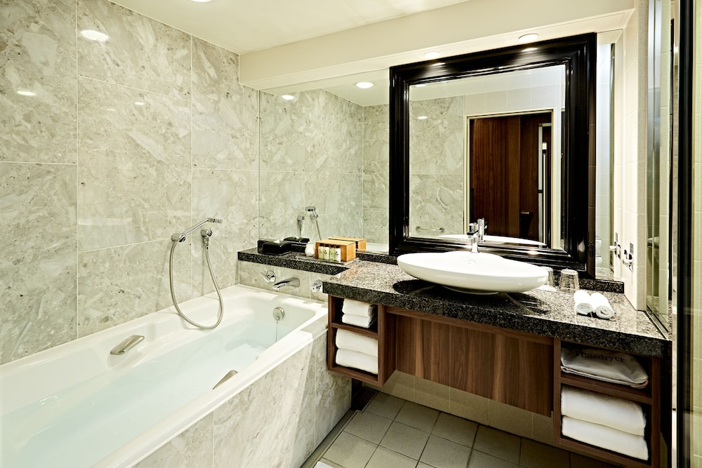 クラシック ルーム シングルベッド 2 台 クラブラウンジ利用可 リバービュー (Japanese) バスルーム0 | ホテル インターコンチネンタル 東京ベイ by IHG