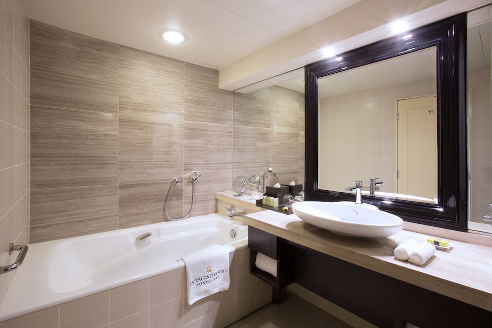 クラシック ルーム シングルベッド 2 台 クラブラウンジ利用可 リバービュー バスルーム0 | ホテル インターコンチネンタル 東京ベイ by IHG