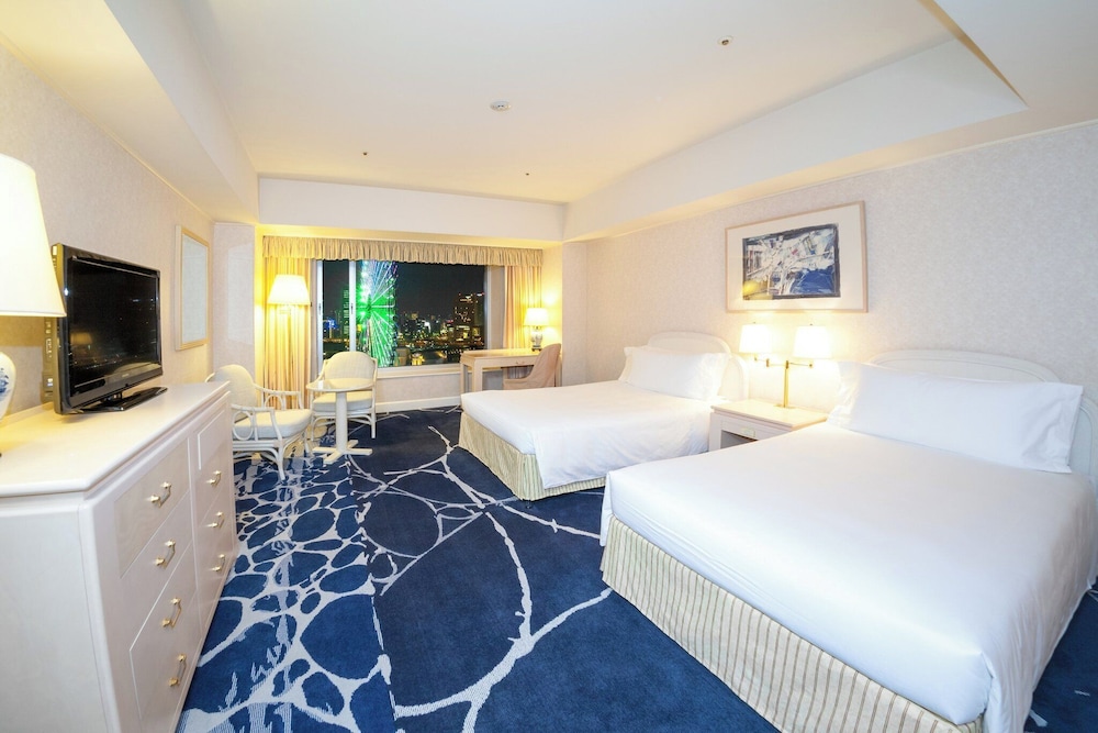 プレミアム ルーム シングルベッド 2 台 シティビュー 客室1 | ヨコハマ グランド インターコンチネンタル ホテル by IHG