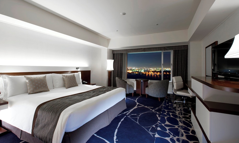 プレミアム ルーム キングベッド 1 台 ハーバービュー (High Floor) | ヨコハマ グランド インターコンチネンタル ホテル by IHG