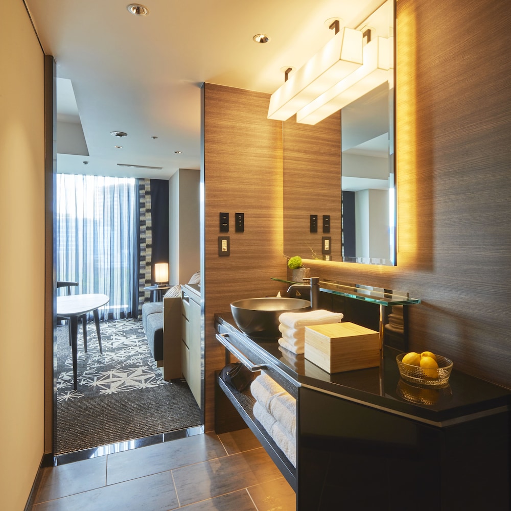 ザ・メイン 新江戸スタンダードツインルーム ヒノキ風呂付 禁煙 客室1 | ホテルニューオータニ東京 ザ・メイン