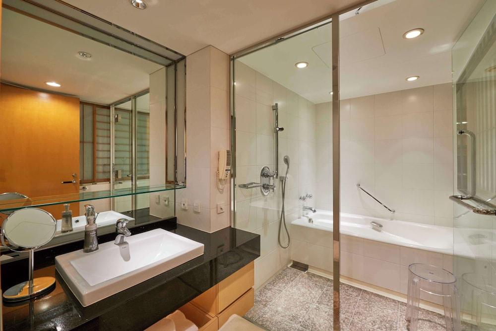 ザ・メイン デラックスダブルルーム(洗い場付きバスルーム)禁煙 バスルーム0 | ホテルニューオータニ東京 ザ・メイン