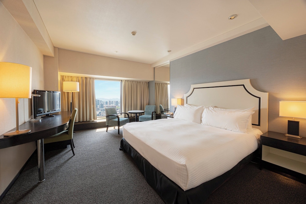 ルーム キングベッド 1 台 (High Floor) | ANAクラウンプラザホテル熊本ニュースカイ by IHG