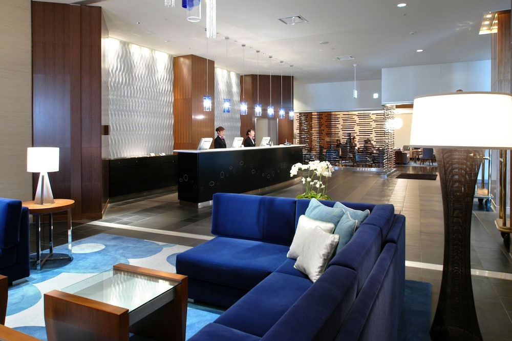 ロビーラウンジ1 | ANAクラウンプラザホテル熊本ニュースカイ by IHG | ANAクラウンプラザホテル熊本ニュースカイ by IHG