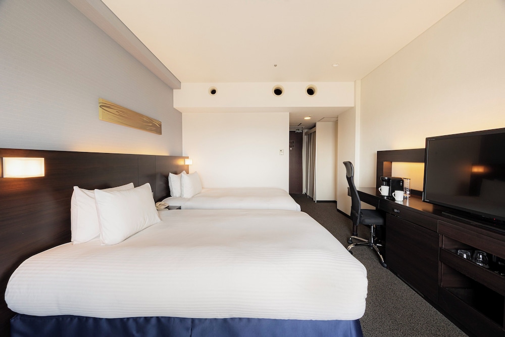 プレミアム ルーム シングルベッド 2 台 (High Floor) | ANAクラウンプラザホテル熊本ニュースカイ by IHG