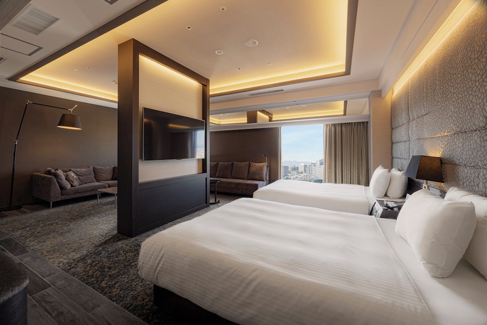 ジュニア スイート ダブルベッド 2 台 客室5 | ANAクラウンプラザホテル熊本ニュースカイ by IHG