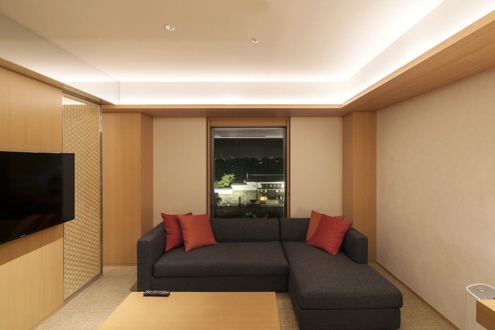 プレミアム ルーム シングルベッド 2 台 (Castle View, Air Purifier) | ANAクラウンプラザホテル京都 by IHG