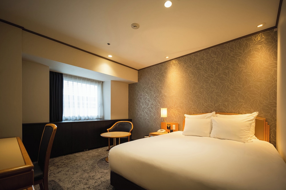 デラックスシングル 禁煙 客室2 | ANAクラウンプラザホテル松山 by IHG