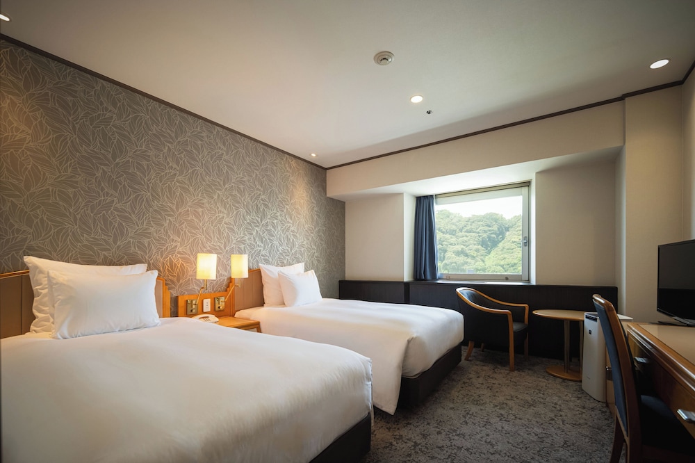 スタンダードツイン 喫煙 客室4 | ANAクラウンプラザホテル松山 by IHG