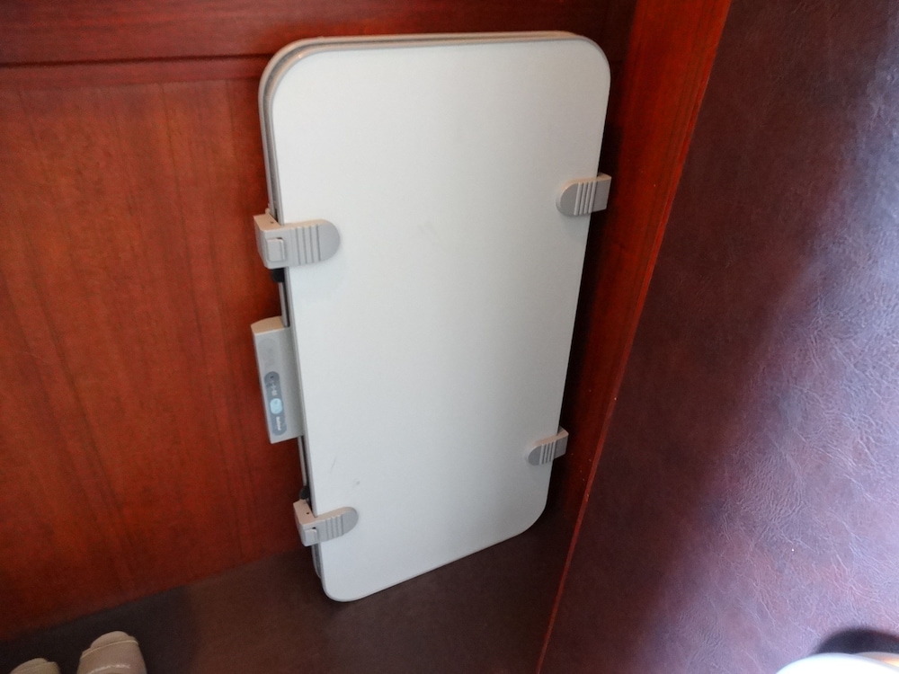 [禁煙] コンパクトツインルーム (16平米) 客室の設備とサービス1 | 新潟・万代シルバーホテル