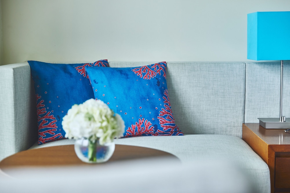 クラシック ツイン コーラルフロア オーシャンビュー 客室2 | ANAインターコンチネンタル万座ビーチリゾート by IHG