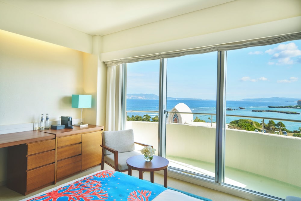 クラシック ルーム オーシャンビュー (2 Single, Coral Floor) 客室5 | ANAインターコンチネンタル万座ビーチリゾート by IHG