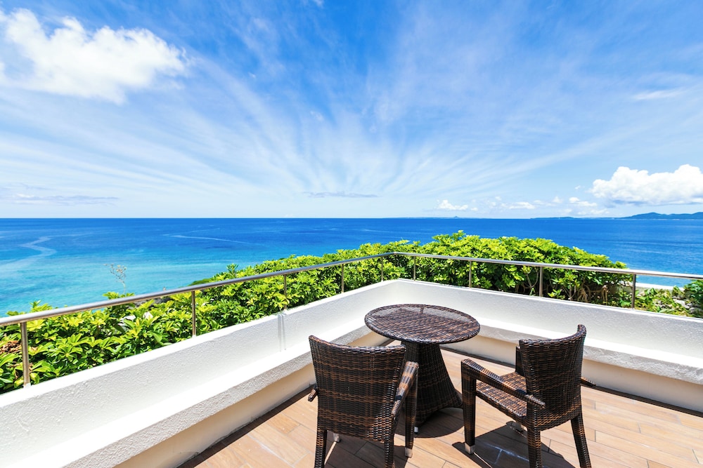 スイート クラブラウンジ利用可 (Nago Bay) テラス / パティオ0 | ANAインターコンチネンタル万座ビーチリゾート by IHG