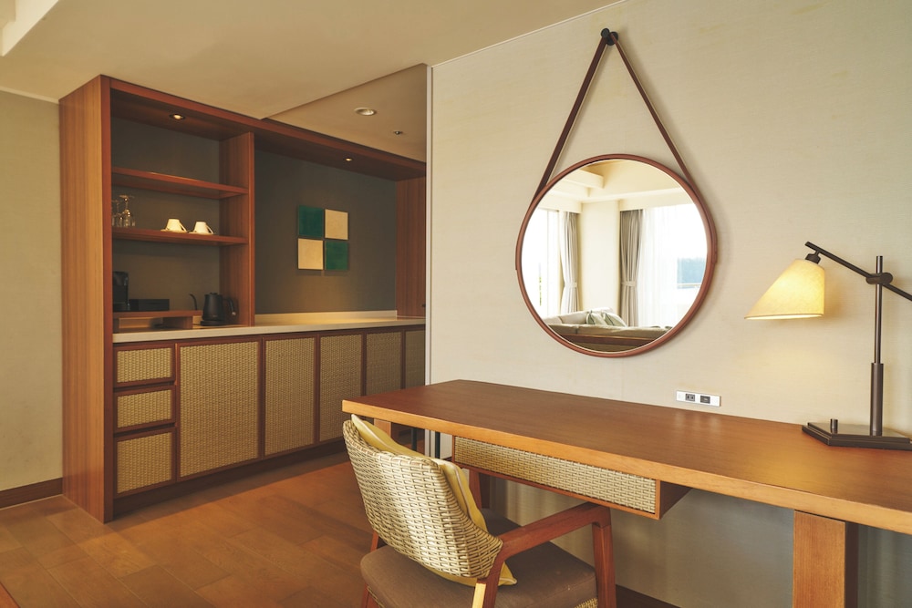 スイート クラブラウンジ利用可 (Cape Manza) 客室6 | ANAインターコンチネンタル万座ビーチリゾート by IHG