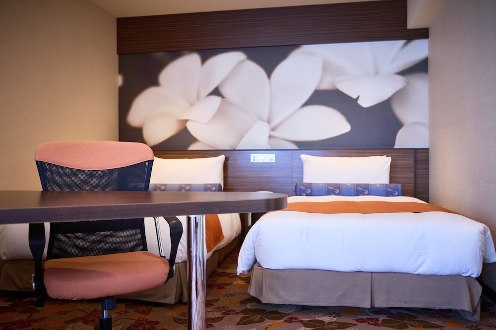 ナハナ デラックス プラスツインルーム 禁煙 (小学生以下予約不可） 客室2 | 沖縄ナハナ・ホテル & スパ