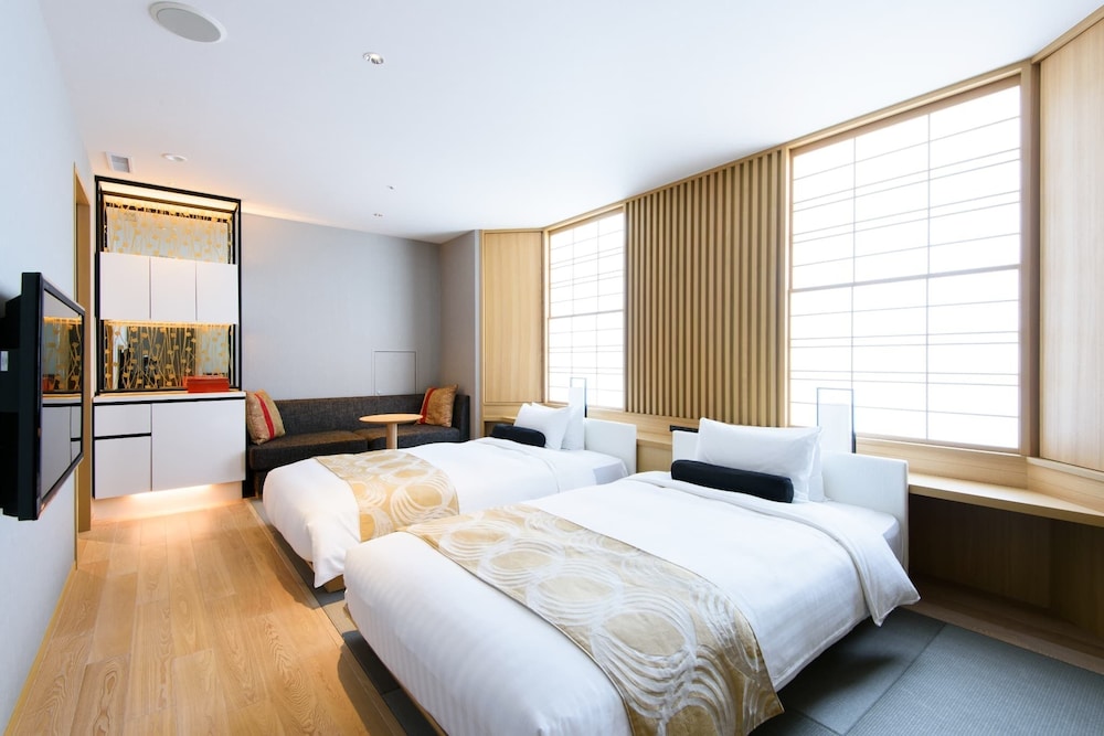 デラックス ツインルーム KANAZAWA 禁煙 客室2 | 金沢東急ホテル