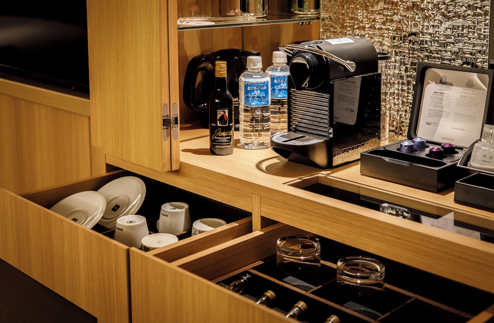 ニッコーエグゼクティブスイート 禁煙(ニッコーラウンジアクセス付) コーヒー / コーヒーメーカー0 | ホテル日航大阪