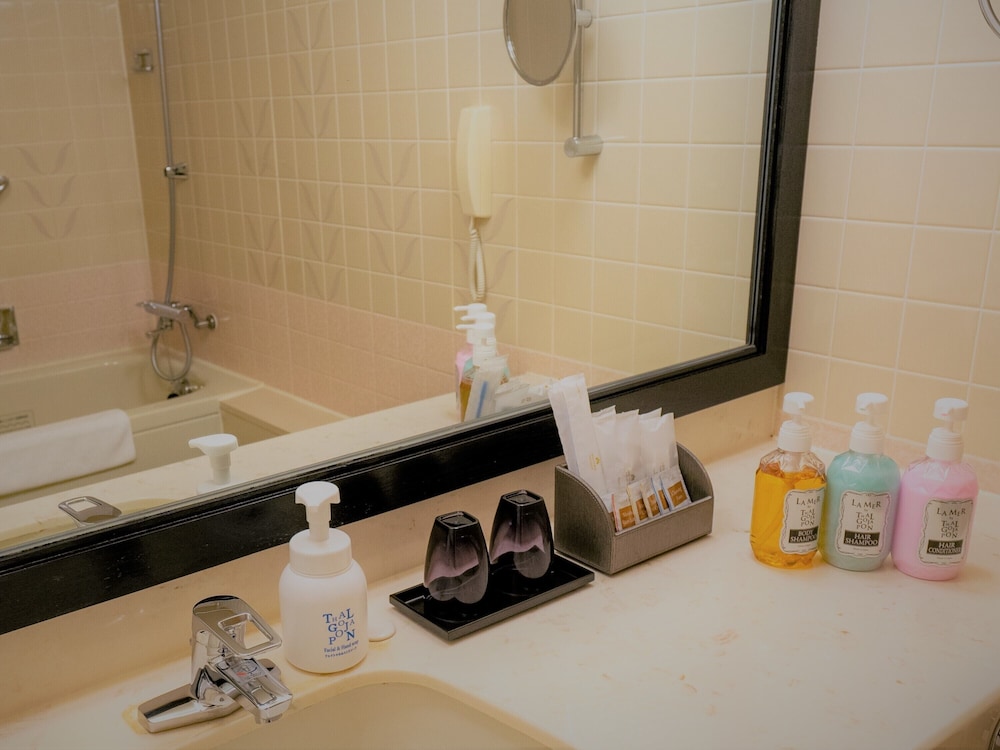 スタンダードセミダブルルーム 禁煙 バスルーム0 | ホテル日航大阪