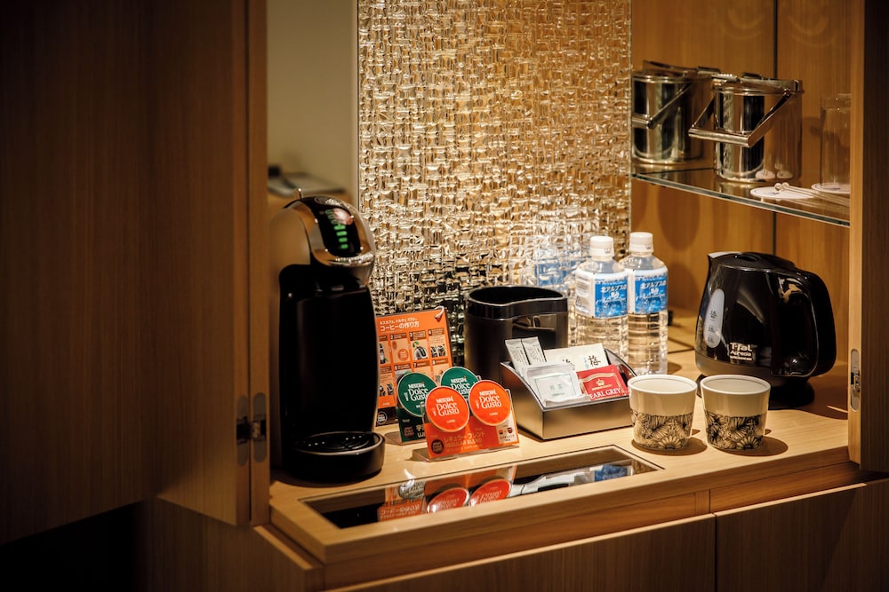 ニッコープレミアム ツインルーム 禁煙(ニッコーラウンジアクセス付) コーヒー / コーヒーメーカー0 | ホテル日航大阪