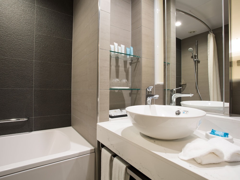 スーペリア エコノミーダブルルーム 禁煙 バスルーム0 | ホテル日航大阪