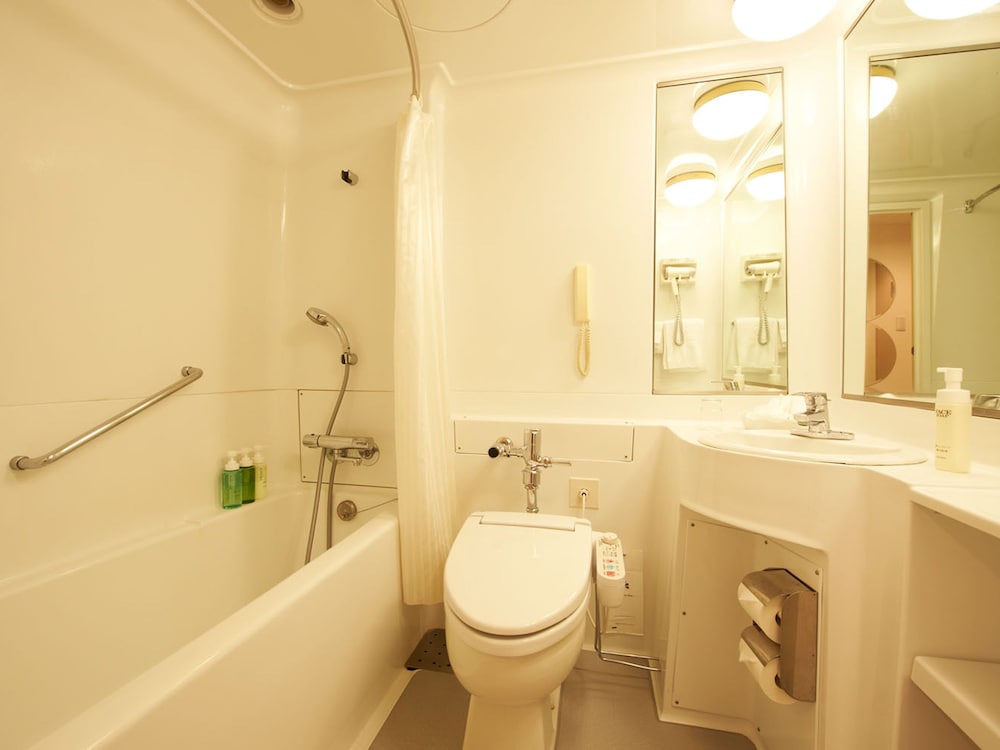 (本館) エコノミー ダブルルーム 禁煙 バスルーム0 | ホテル日航成田