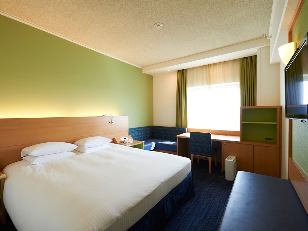 (本館) コンフォートダブルルーム キングベッド 1 台 禁煙 客室1 | ホテル日航成田