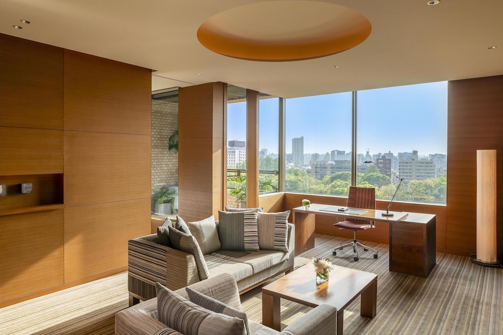 スイート (Ambassador) 客室2 | ハイアット リージェンシー 東京