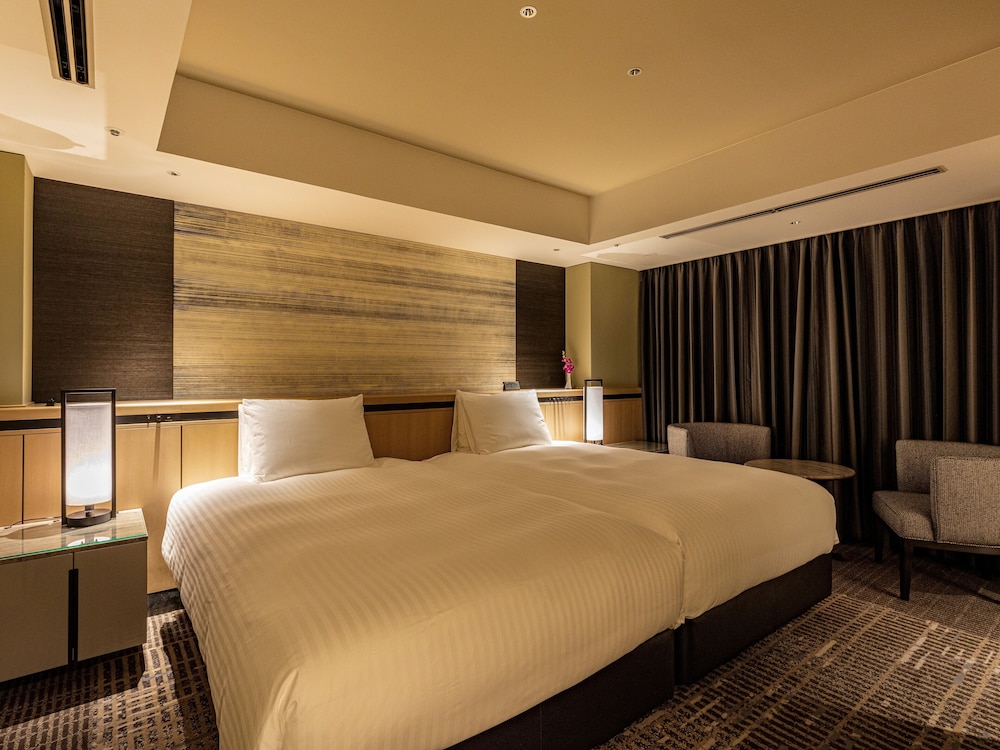 スイートラグジュアリー 客室1 | ホテル日航福岡