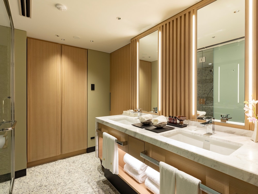 スイートラグジュアリー バスルーム0 | ホテル日航福岡