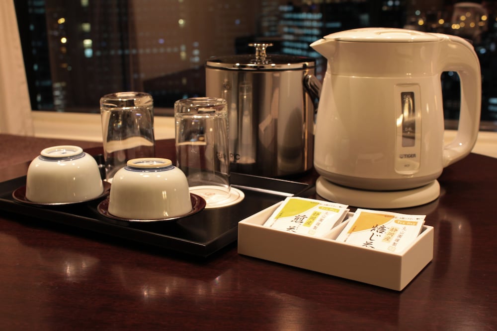 メインタワー プレミア コーナーツインルーム 禁煙 (35-36階) 客室の設備とサービス1 | 品川プリンスホテル