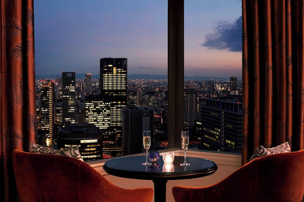 スーペリア ルーム シングルベッド 2 台 禁煙 (Club Level) ラウンジ6 | ザ・リッツ・カールトン大阪