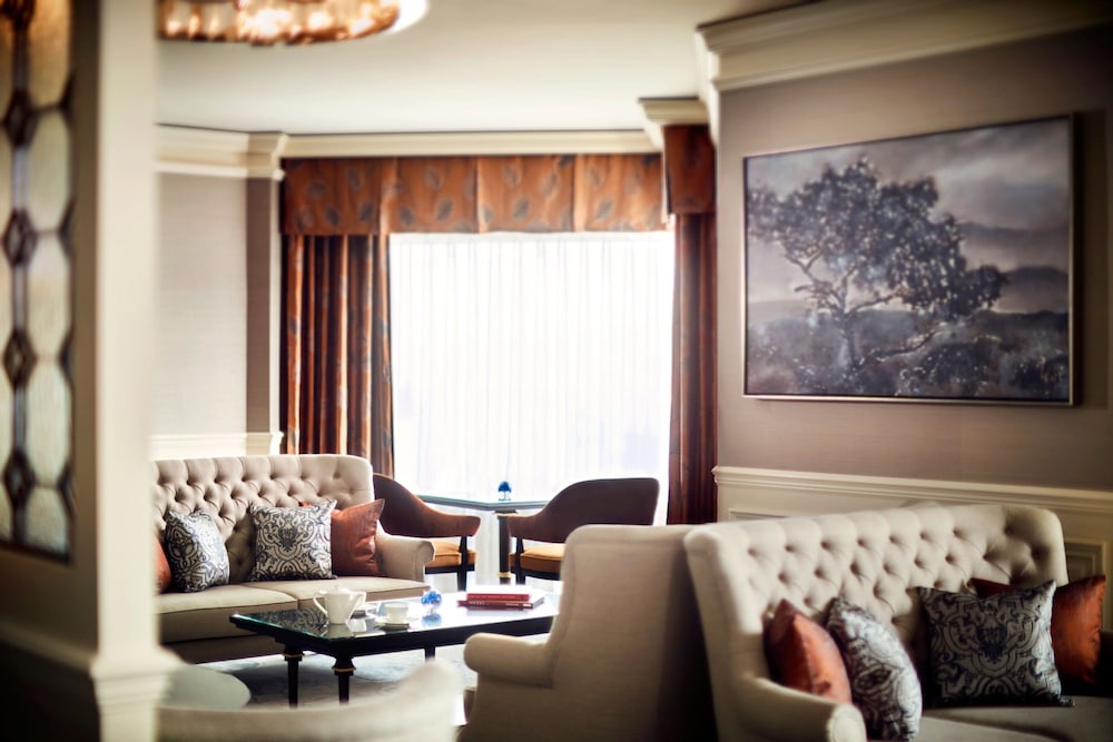 スーペリア ルーム シングルベッド 2 台 禁煙 (Club Level) ラウンジ5 | ザ・リッツ・カールトン大阪
