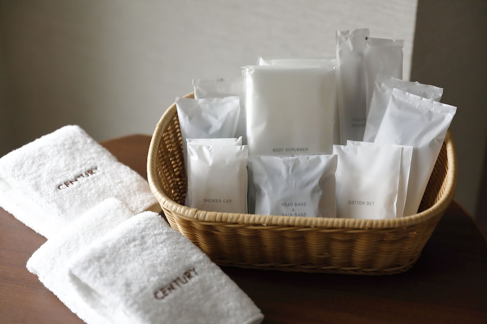 コンフォートダブル (禁煙) ダブルベッド1台 バスルーム0 | 小田急ホテルセンチュリーサザンタワー