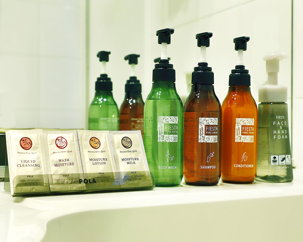 コンフォートダブル (禁煙) ダブルベッド1台 バスルーム1 | 小田急ホテルセンチュリーサザンタワー