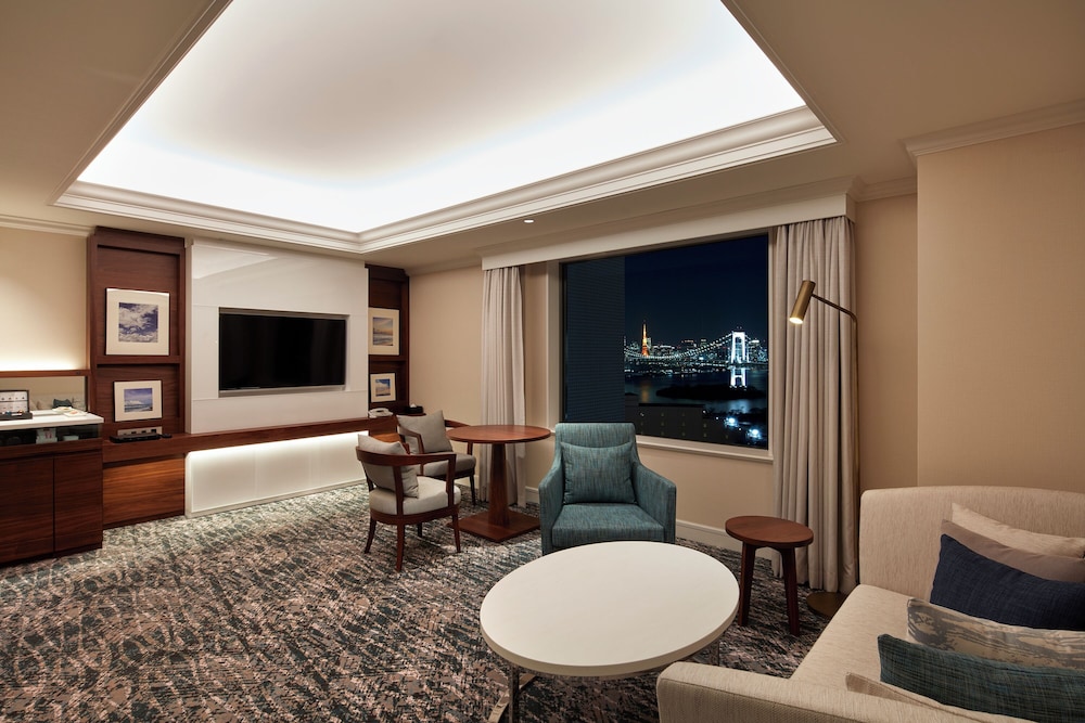 プレミアフロア コーナースイート グランドキング レインボーブリッジサイド 禁煙 客室1 | グランドニッコー東京 台場