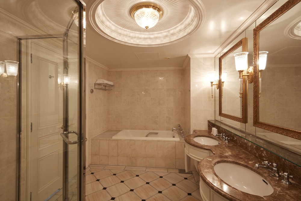 <特別階>26階 ファミリースイート レインボーブリッジサイド 禁煙 (エグゼクティブラウンジアクセス) バスルーム0 | グランドニッコー東京 台場