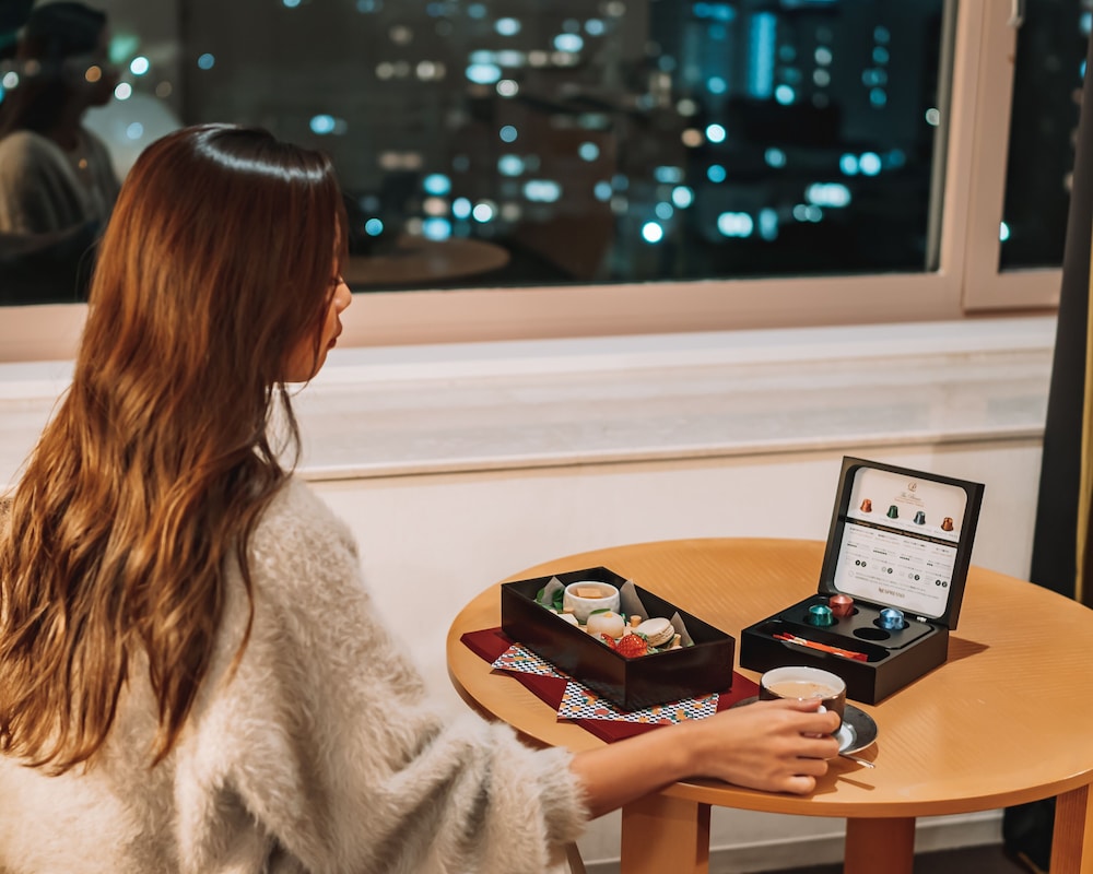 [エグゼクティブフロア] デラックスツインルーム (禁煙) 専用ラウンジ利用＋サウナ利用込 客室1 | ザ・プリンス さくらタワー東京、オートグラフ コレクション