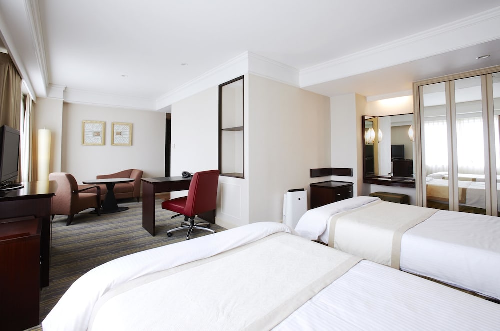 エグゼクティブフロア デラックスツイン 禁煙 (朝食&エグゼクティブフロア特典あり) | ロイヤルパークホテル