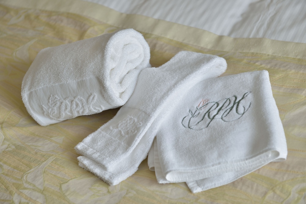 スタンダードダブル 禁煙 バスルームの設備0 | ロイヤルパークホテル